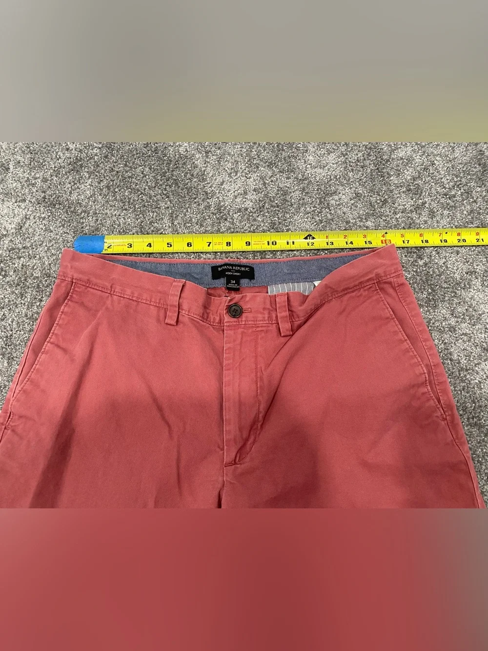 Banana Republic classic flat